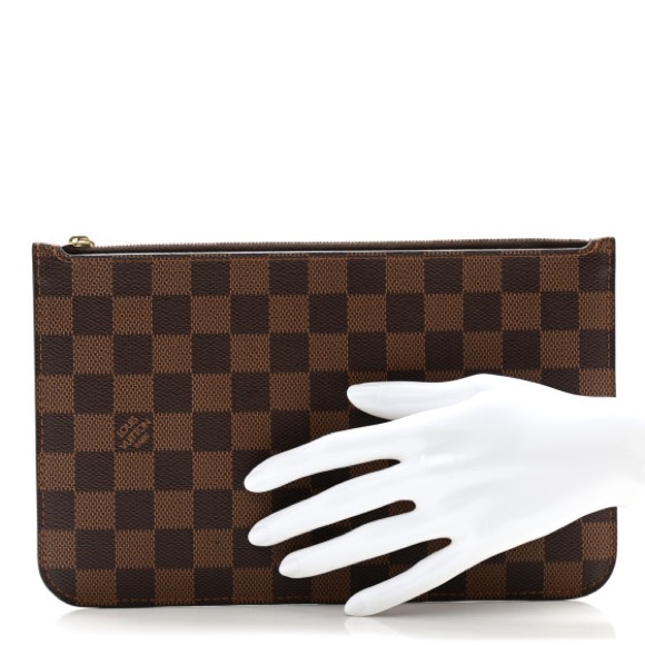 Authentic NEW Louis Vuitton Neverfull red damier pouch - Picture 10 of 10